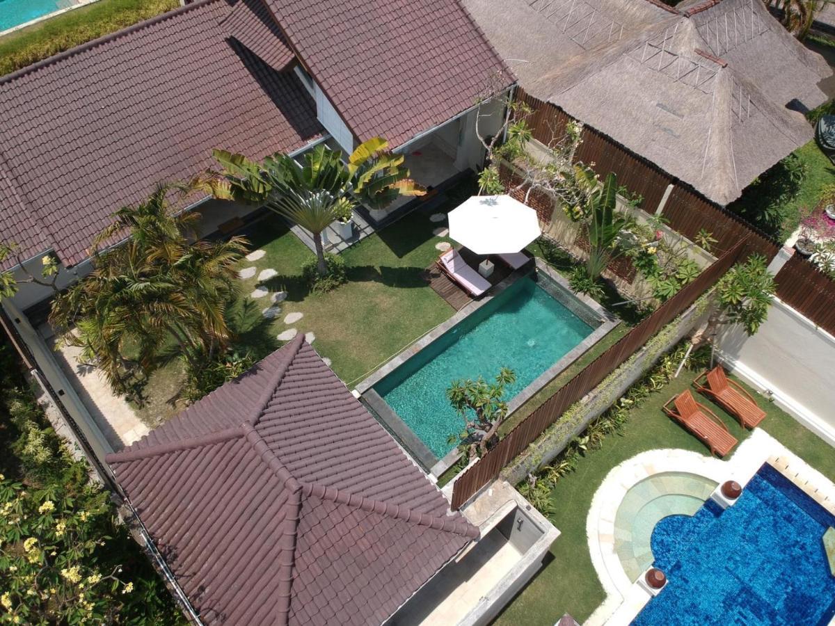 Uma Lima Villa Batu Belig - Close To The Beach Canggu  Exterior photo