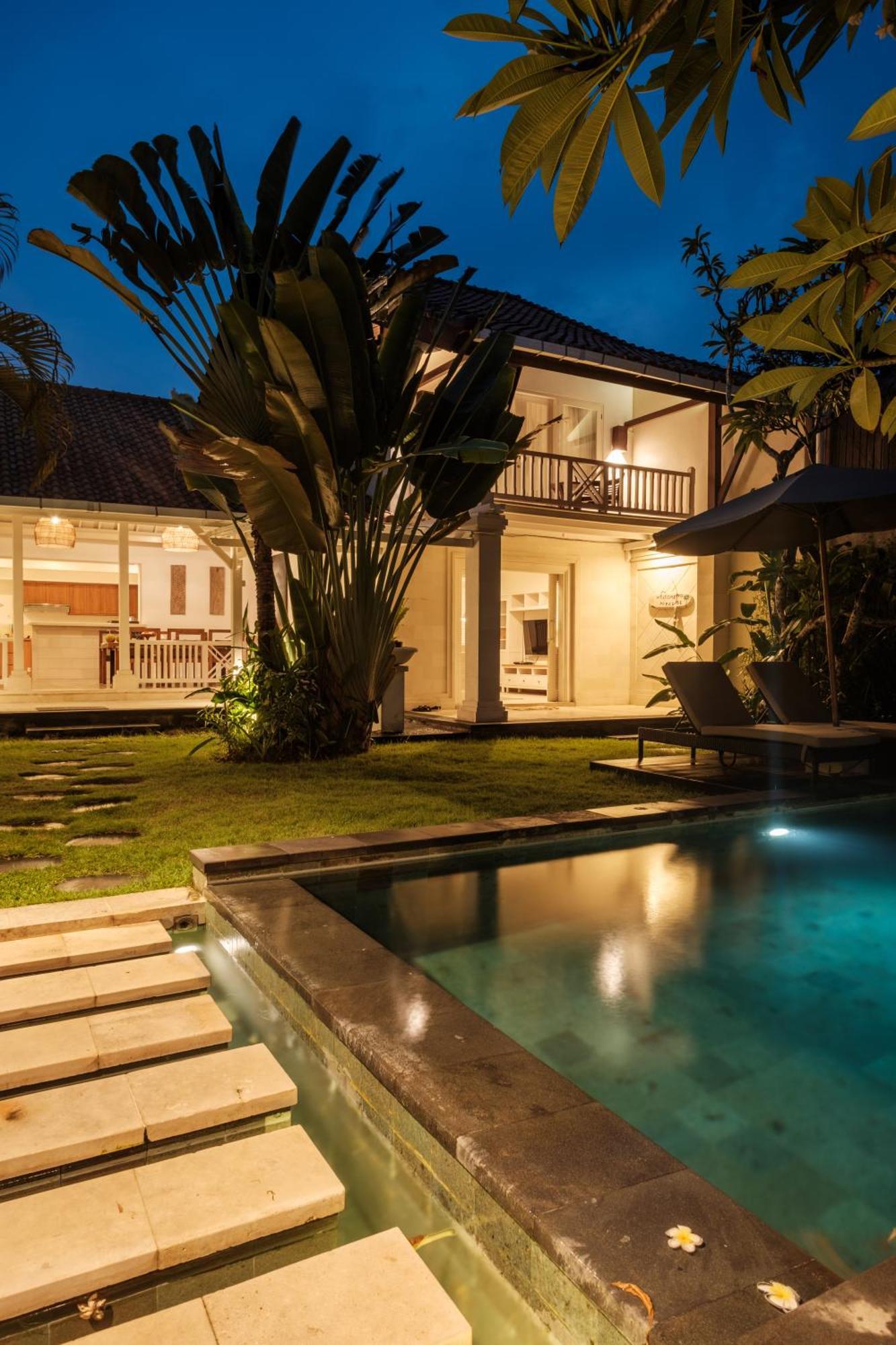 Uma Lima Villa Batu Belig - Close To The Beach Canggu  Exterior photo