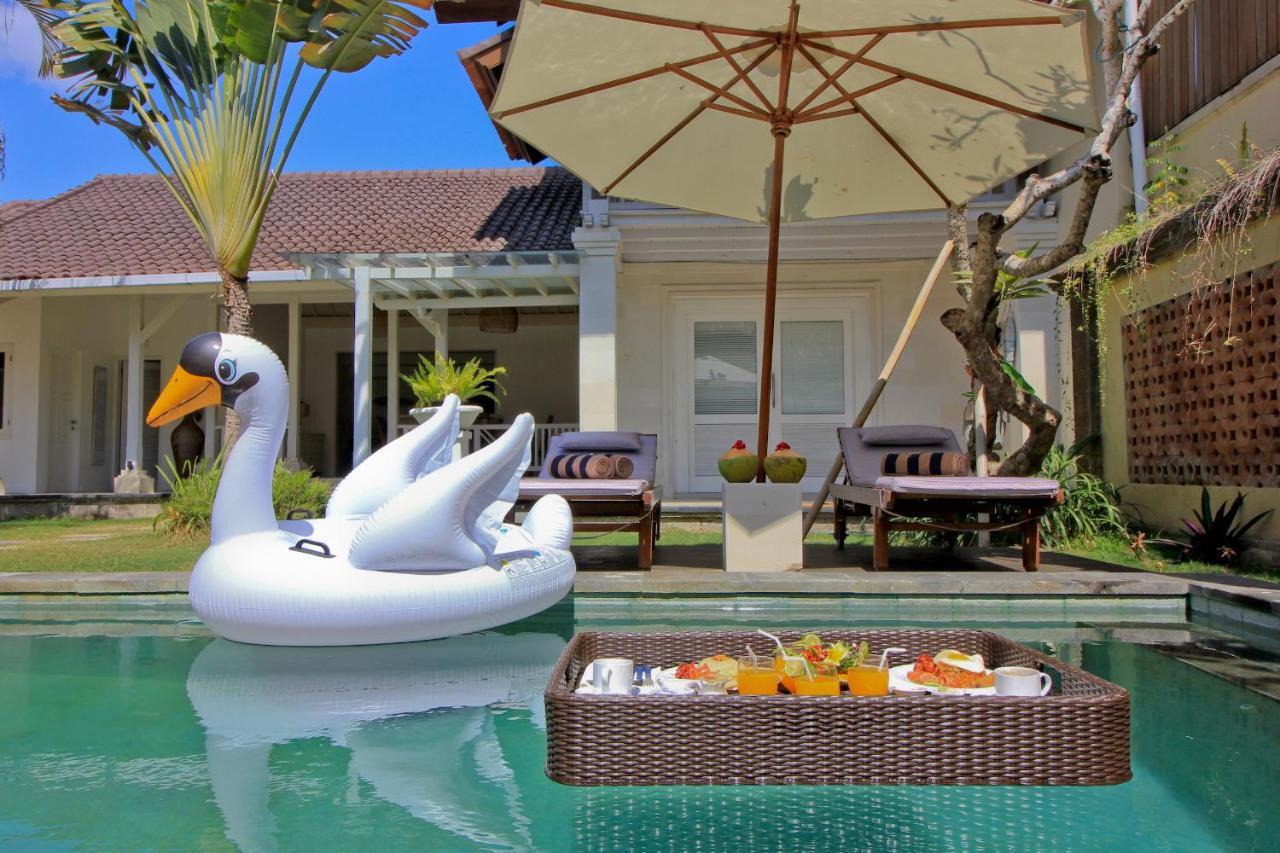 Uma Lima Villa Batu Belig - Close To The Beach Canggu  Exterior photo
